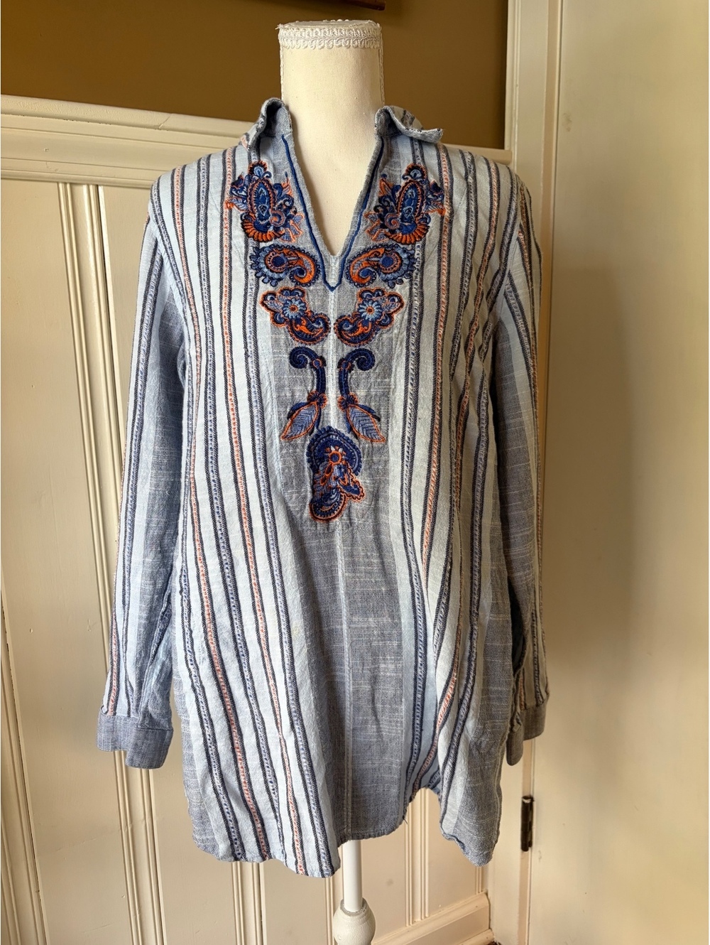 Soft Surroundings Medium Embroidered Striped Tunic Top Blue Orange